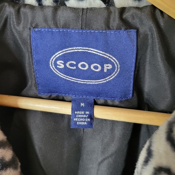 Cheetah print fuzzy jacket - Picture 4 of 5